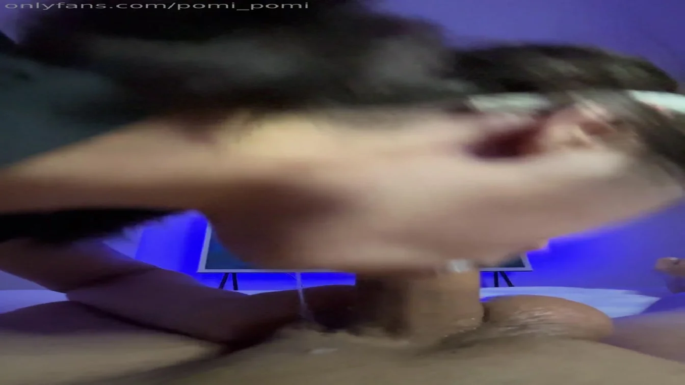 OnlyFans PomiPomi Asian Teen With No Gag Reflex XXX